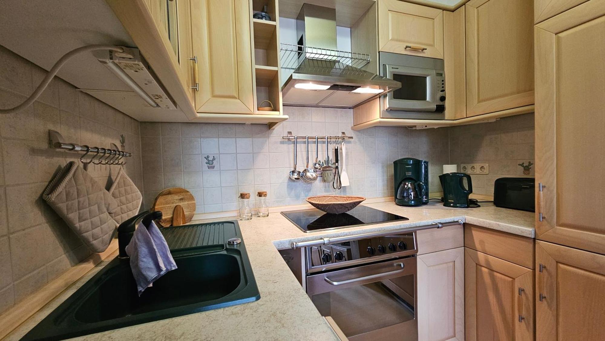 Pension Weisse Rose, Parkplatz, Fruehstueck, Wlan, Zentral Bad Elster Dış mekan fotoğraf