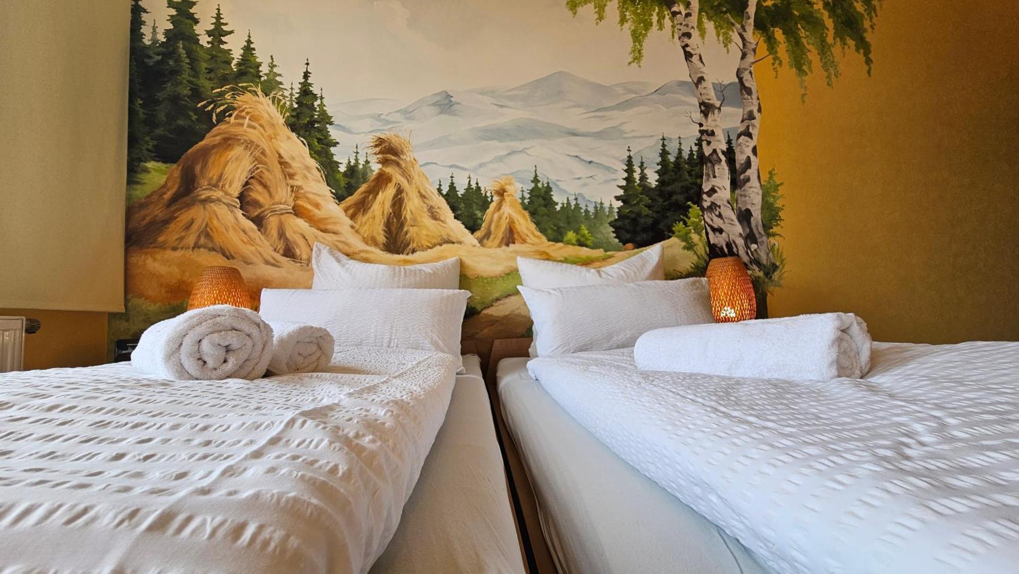 Pension Weisse Rose, Parkplatz, Fruehstueck, Wlan, Zentral Bad Elster Dış mekan fotoğraf