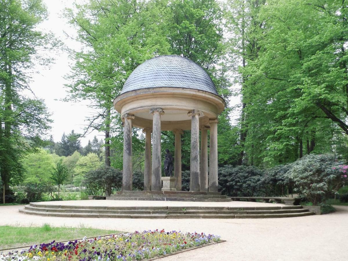 Pension Weisse Rose, Parkplatz, Fruehstueck, Wlan, Zentral Bad Elster Dış mekan fotoğraf